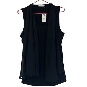 NWT Ricki’s Black Fly Away Top